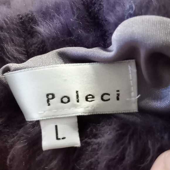VTG- Poleci Purple Faux Fur Turtleneck Sweater⦠- Picture 11 of 11